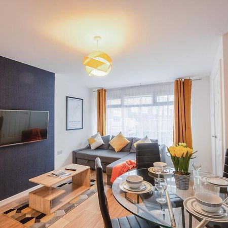 City Centre-Free Parking-2Mins From Station Кентърбъри Екстериор снимка