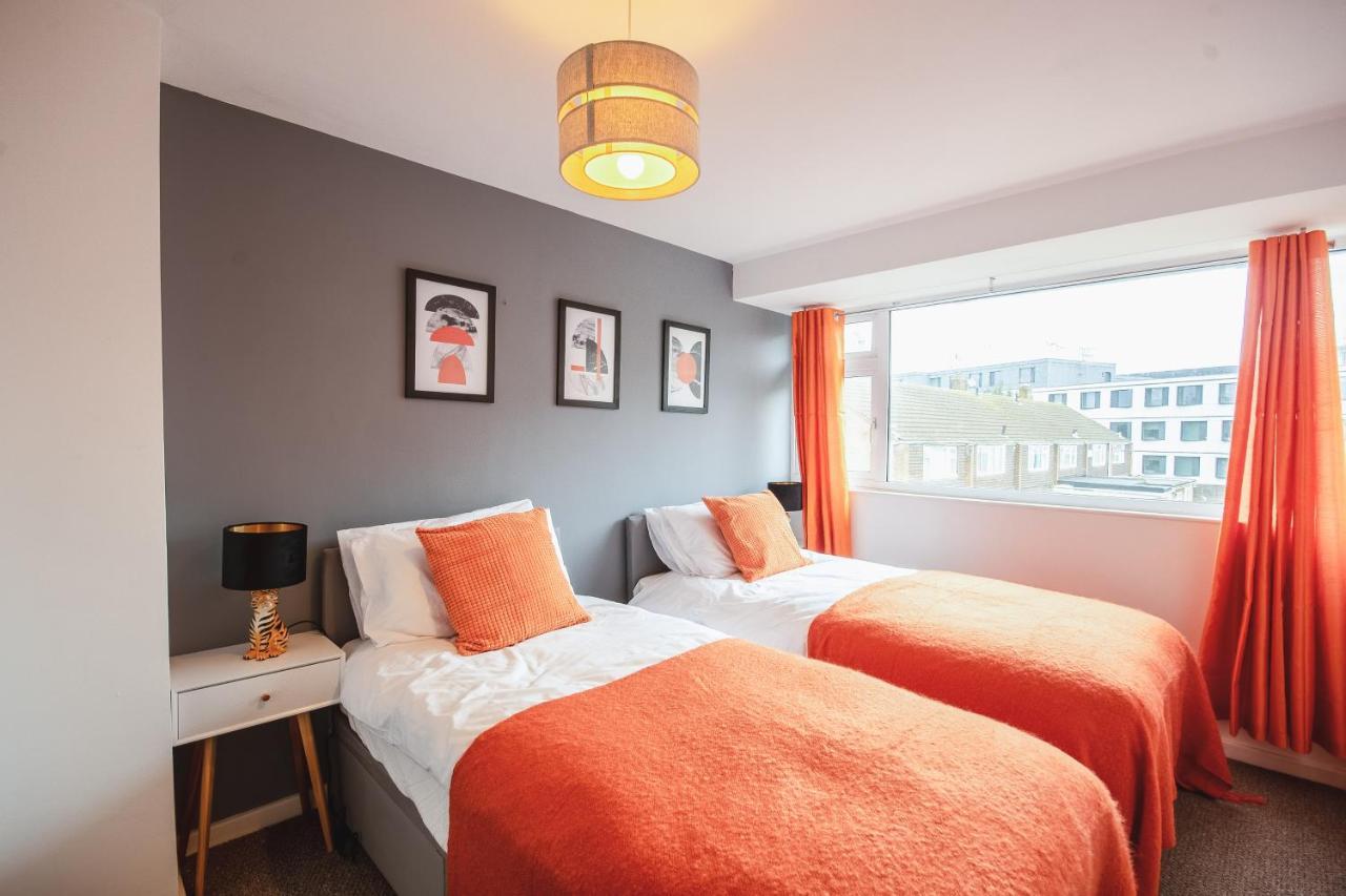 City Centre-Free Parking-2Mins From Station Кентърбъри Екстериор снимка