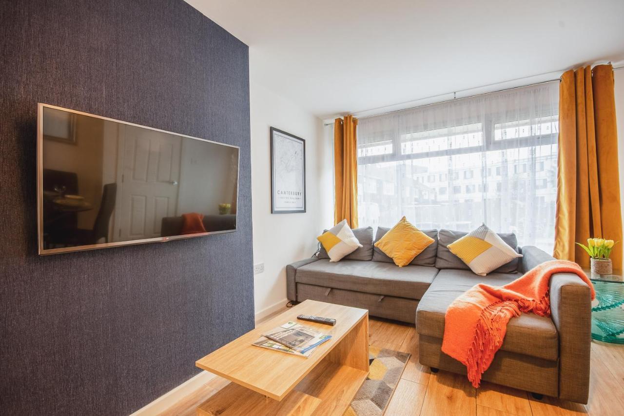 City Centre-Free Parking-2Mins From Station Кентърбъри Екстериор снимка